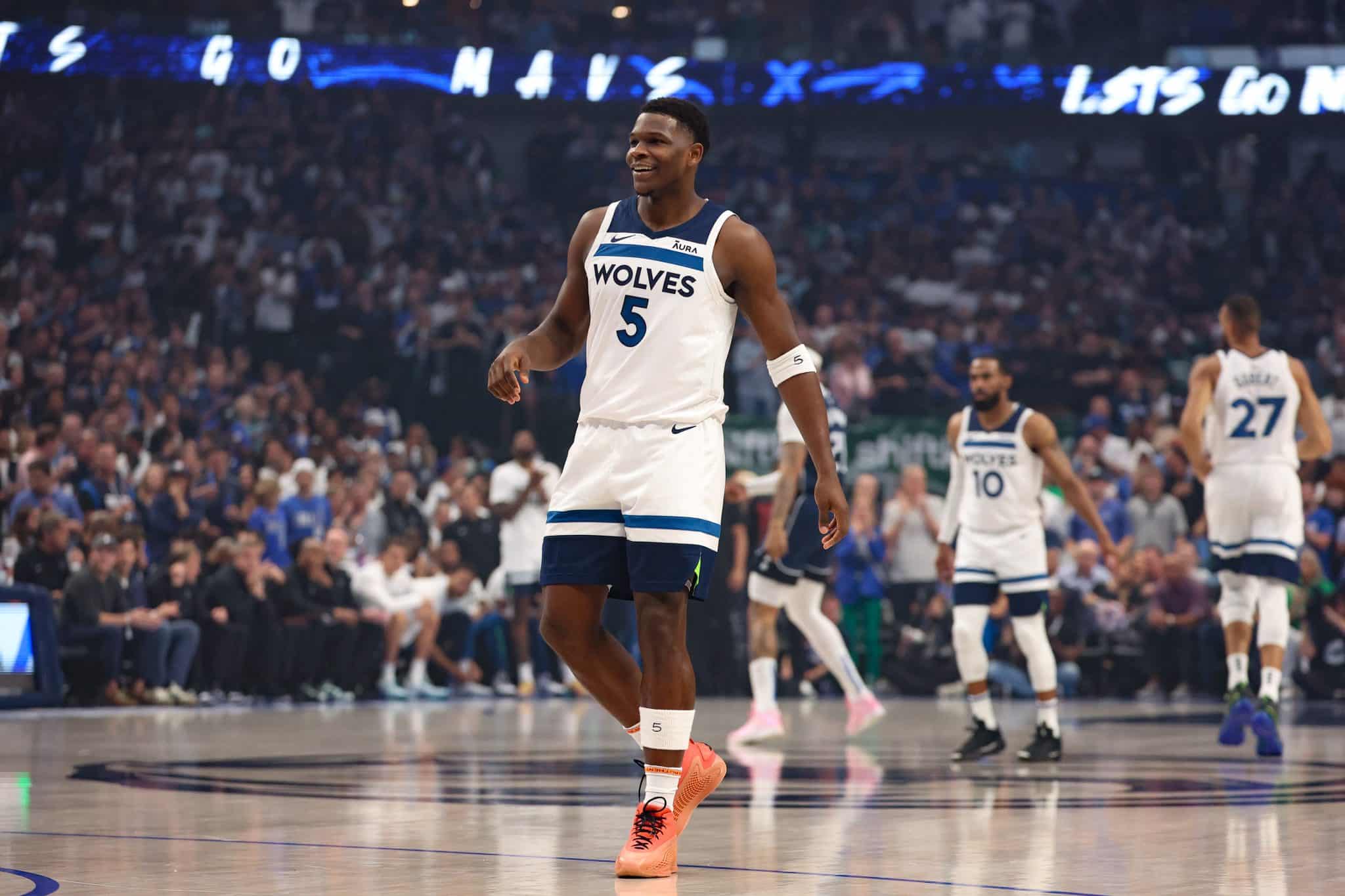 10 melhores alas-armadores da NBA na hist&oacute;ria e atualidade [2024]