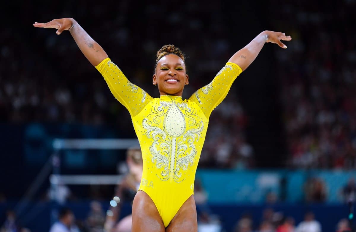 Rebeca Andrade abre o jogo e faz revela&ccedil;&atilde;o sobre o seu futuro ap&oacute;s as Olimp&iacute;adas: &ldquo;Vai depender&hellip;&rdquo;