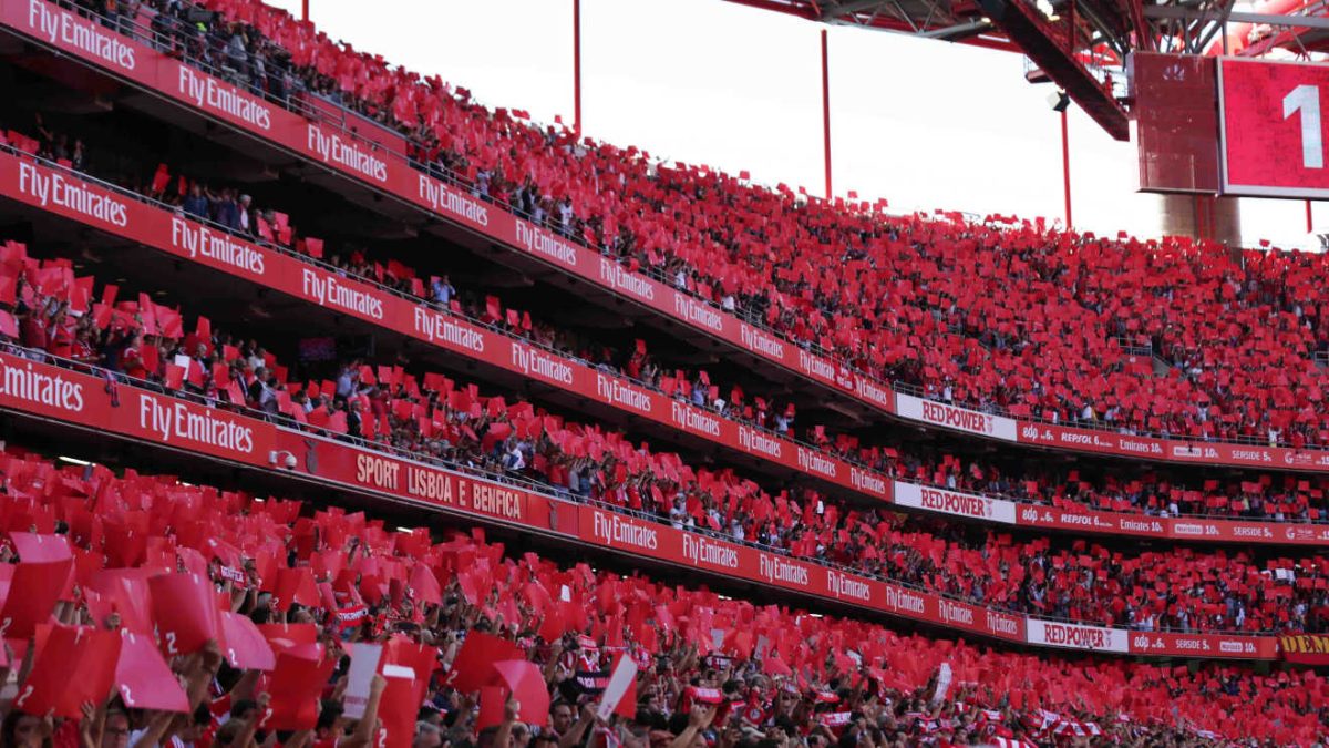 Saiba quais s&atilde;o as maiores torcidas de Portugal (2026)