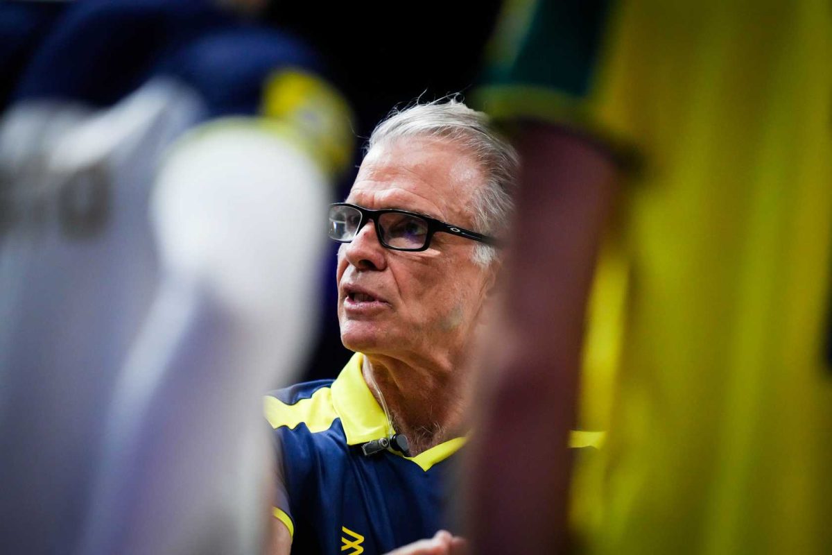 Bernardinho tira campe&atilde;o ol&iacute;mpico e faz mudan&ccedil;a importante para jogo contra a Eslov&ecirc;nia