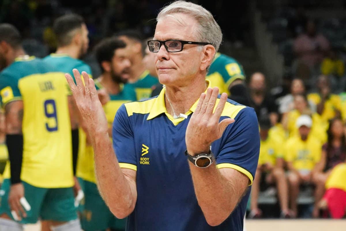 Bernardinho rebate cr&iacute;ticas ap&oacute;s mais uma derrota na VNL e dispara: &ldquo;O jogo foi bom para&hellip;&rdquo;