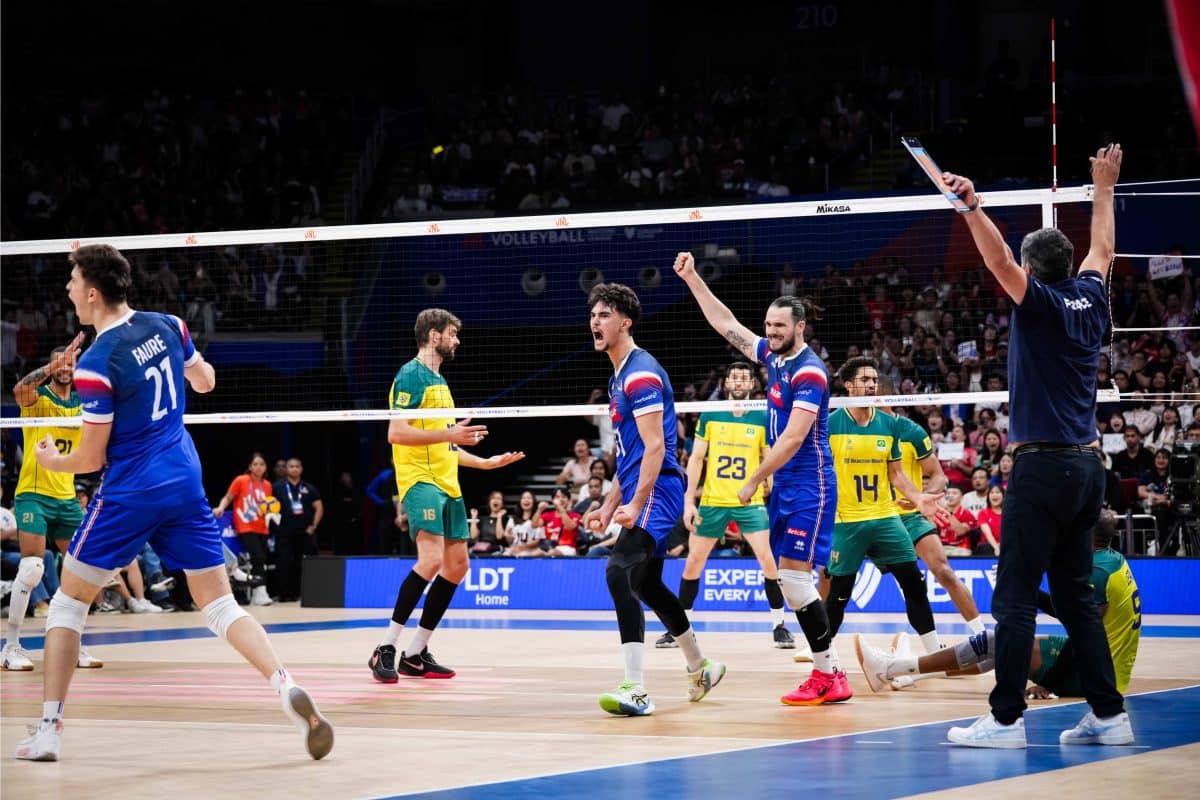 Com show de craque franc&ecirc;s, Brasil sofre mais uma derrota dolorosa na disputa da VNL 2024
