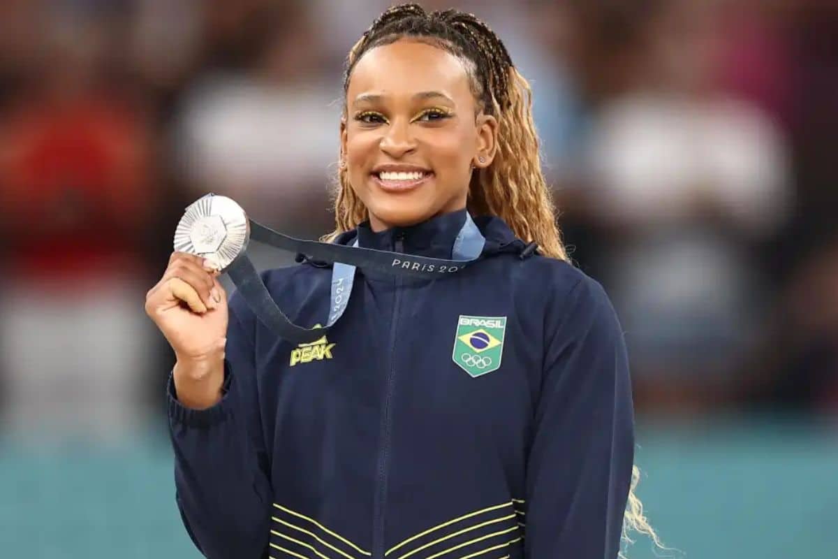 Rebeca Andrade e Isaquias Queiroz podem atingir feito impressionante nas Olimp&iacute;adas e ultrapassar grandes &iacute;dolos brasileiros