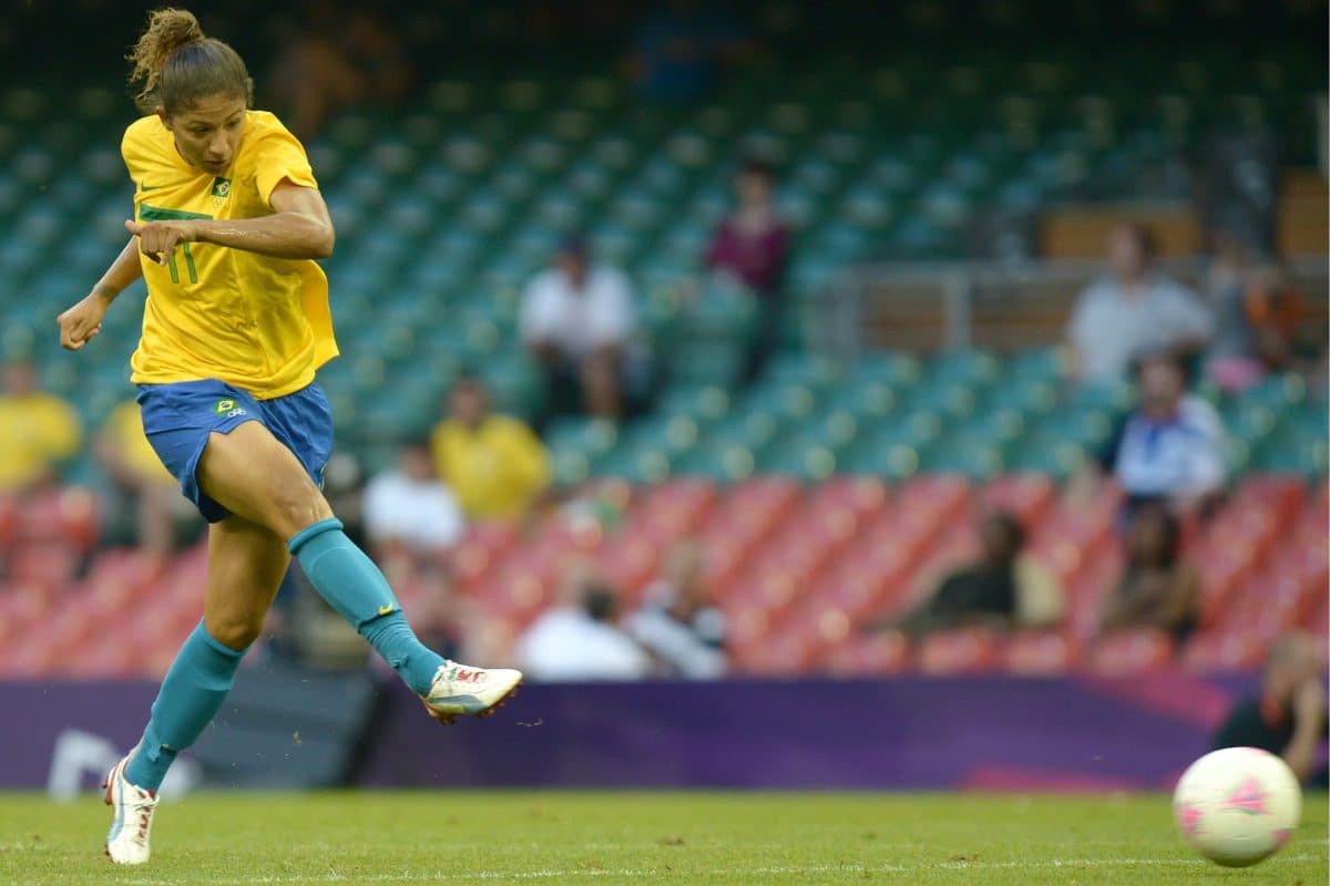 Cristiane Rozeira (2026): biografia, times e t&iacute;tulos da jogadora de futebol