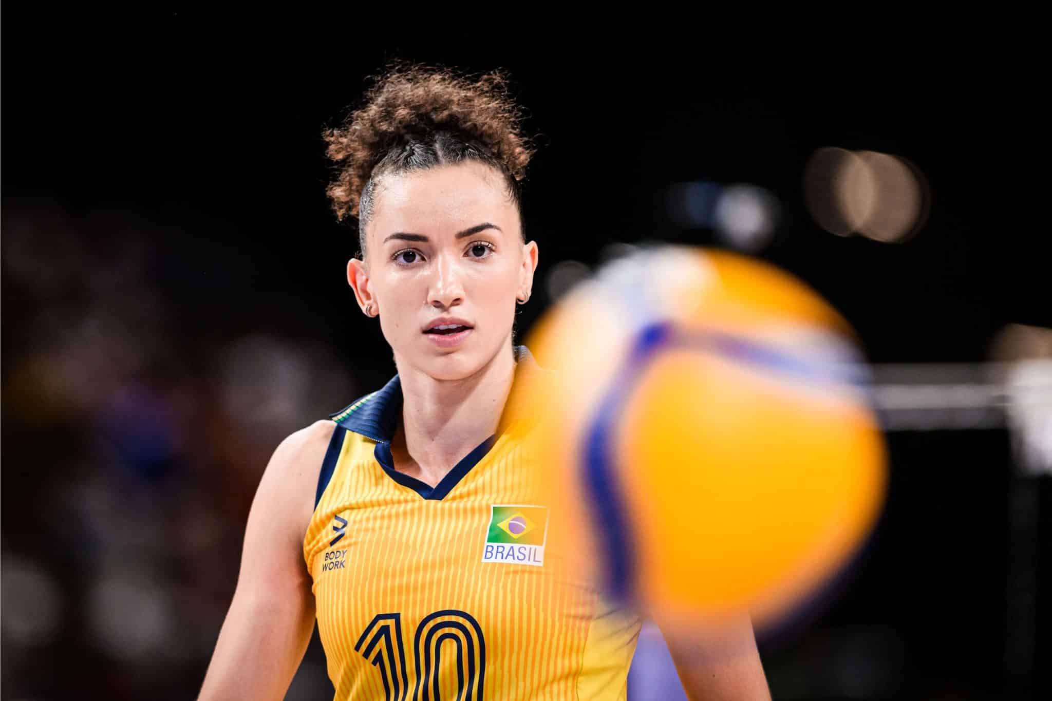 Gabi Guimar&atilde;es aponta o grande vacilo da Sele&ccedil;&atilde;o no 3 x 0 contra a Pol&ocirc;nia