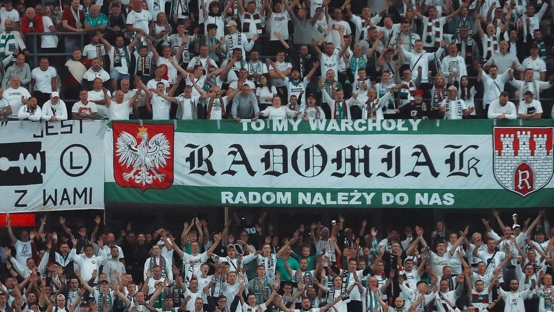 Saiba quais s&atilde;o as maiores torcidas da Pol&ocirc;nia (2026)