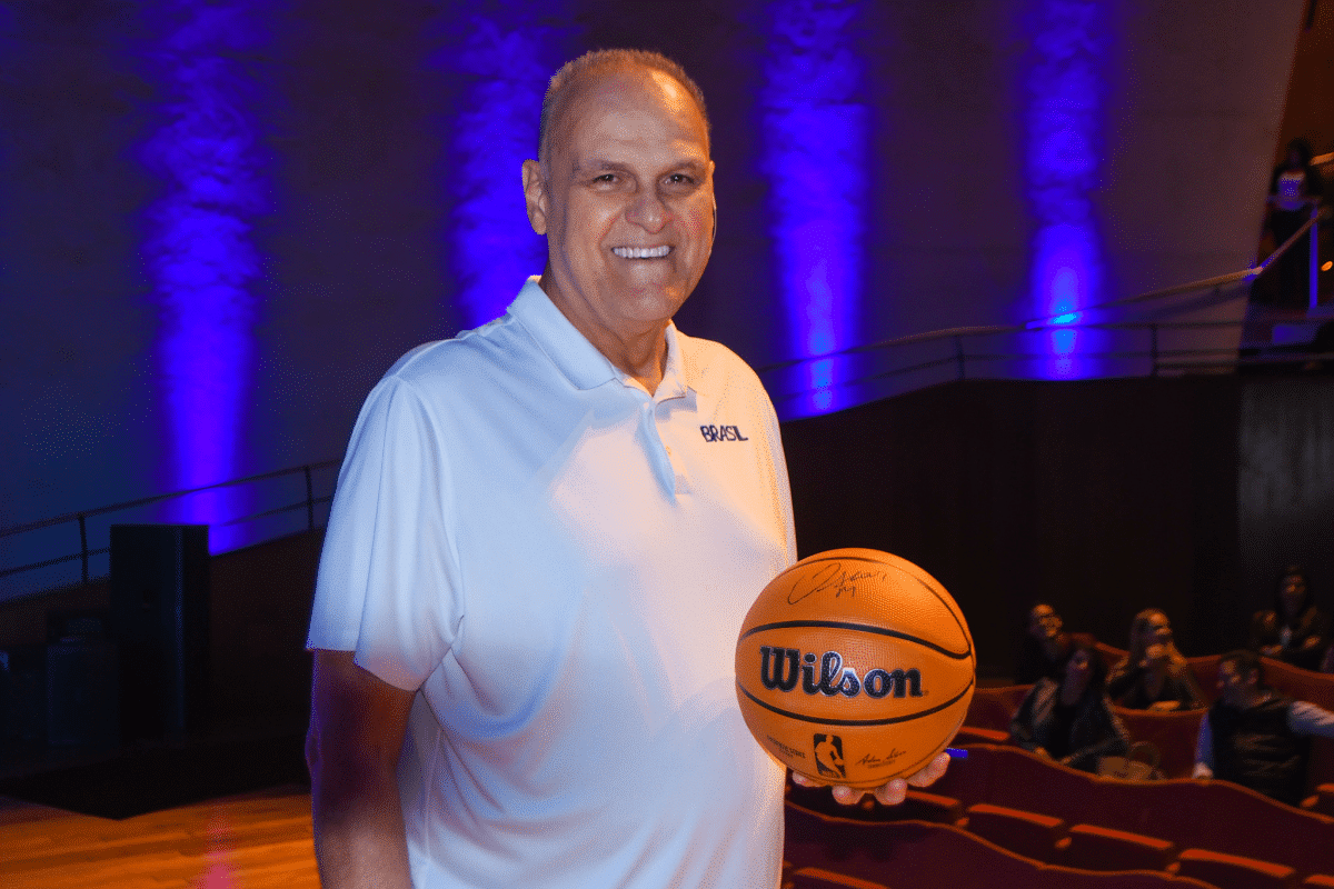 Oscar Schmidt opina sobre Sele&ccedil;&atilde;o Brasileira nas Olimp&iacute;adas: &ldquo;temos um time sensacional, mas&hellip;&rdquo;