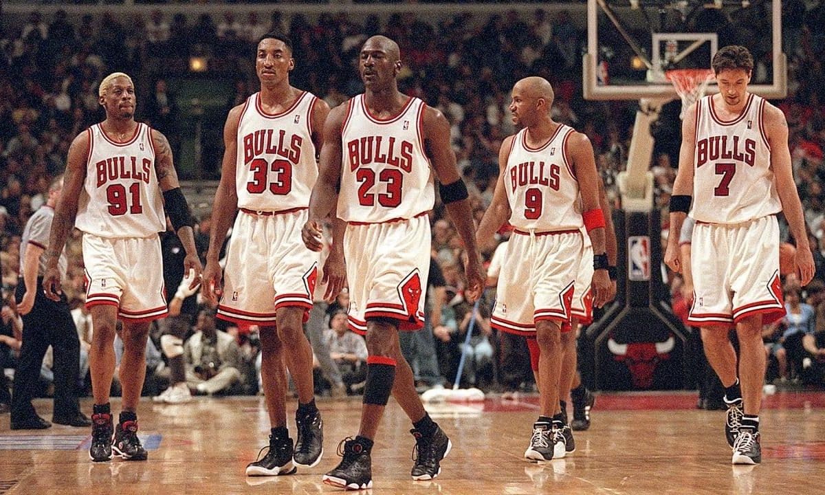 Os 10 melhores times da NBA de todos os tempos (2026)