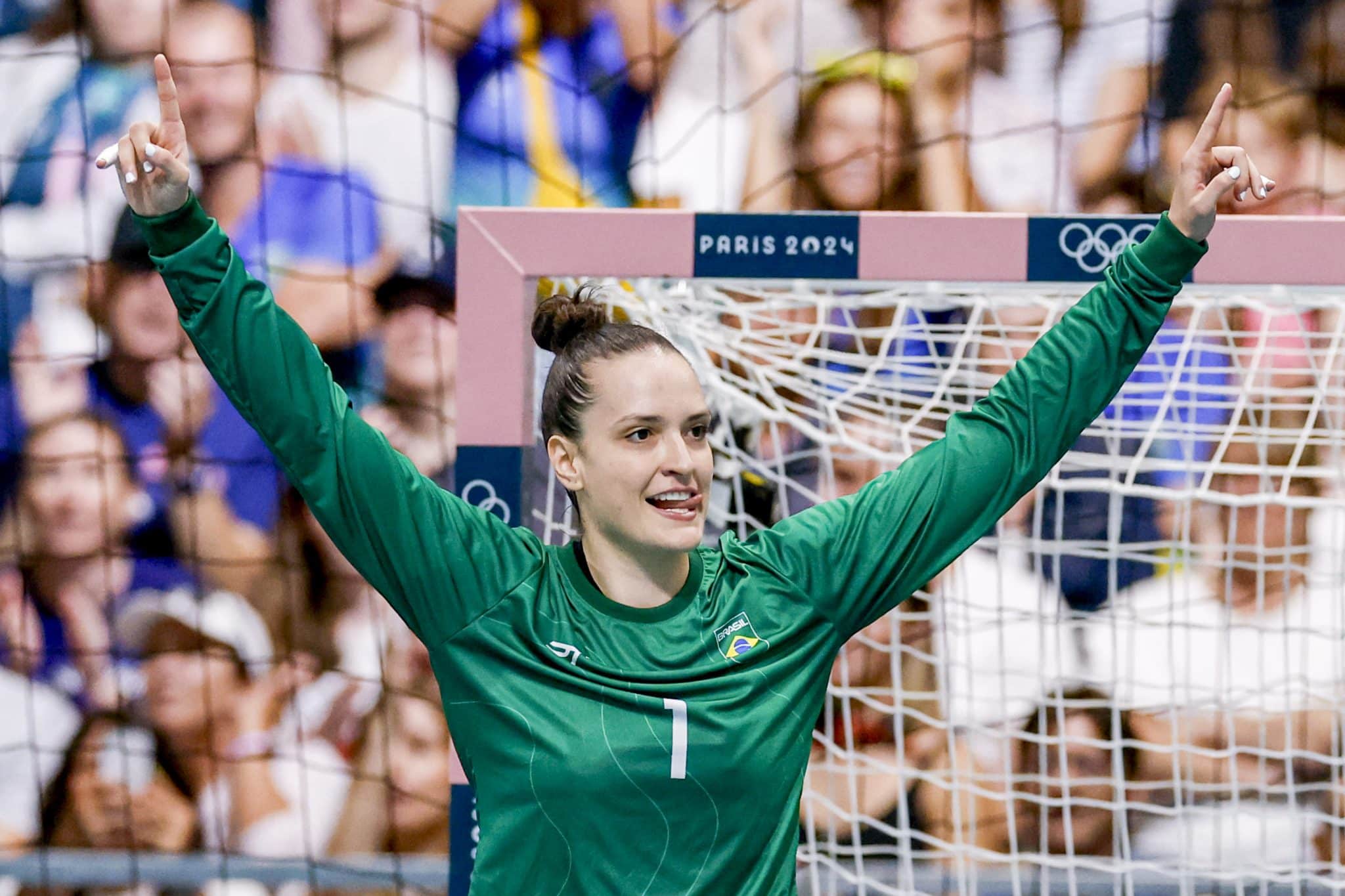 Quem é Gabi Moreschi, goleira Handebol destaque na vitória em Paris