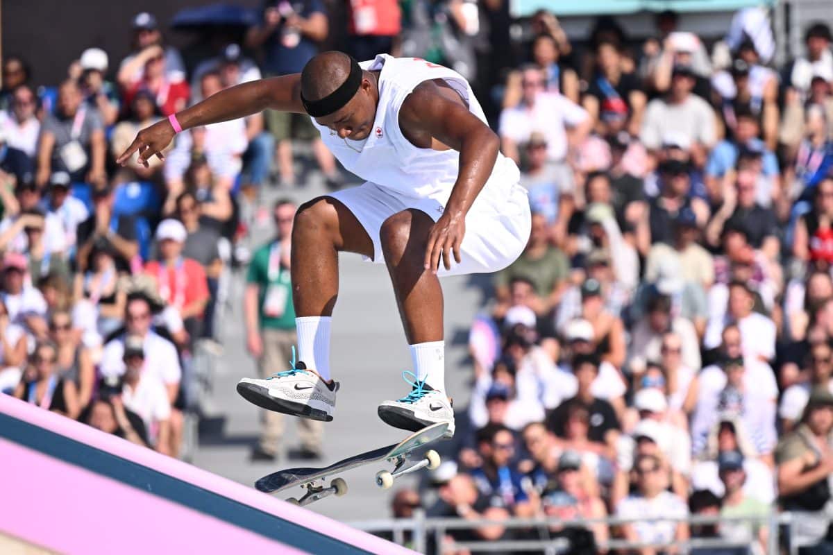 Quem &eacute; Cordano Russell, skatista que &ldquo;quebrou regra&rdquo; no street em Paris 2024?