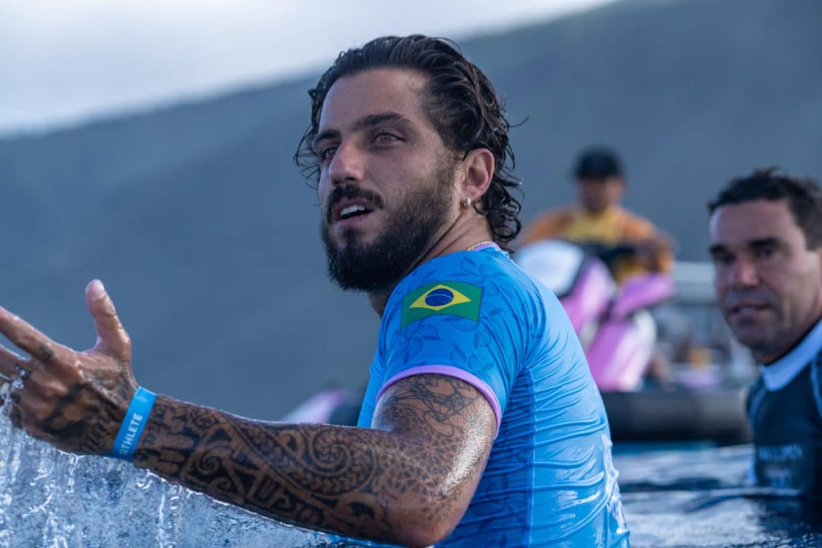 Filipe Toledo desabafa ap&oacute;s elimina&ccedil;&atilde;o na Olimp&iacute;ada: &ldquo;Eu fiquei olhando e&hellip;&rdquo;