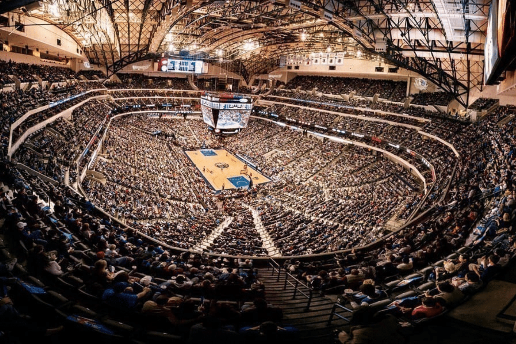 American Airlines Center &eacute; a casa do Dallas Mavericks na NBA