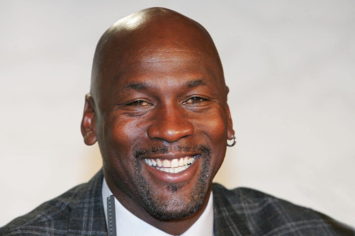 Conhe&ccedil;a os 5 atletas com contrato vital&iacute;cio da Nike (2026)