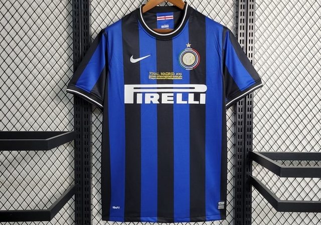 Uniformes mais bonitos do mundo Ajax