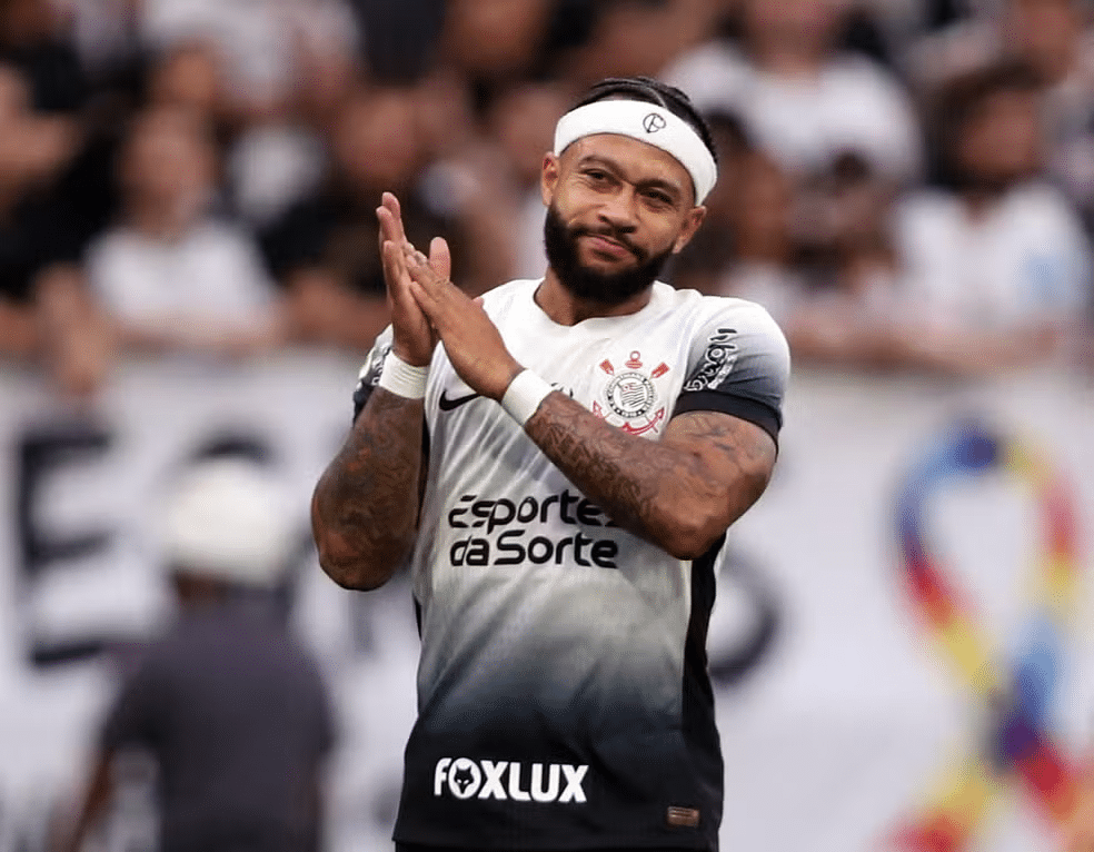 Memphis Depay em a&ccedil;&atilde;o pelo Corinthians (Divulga&ccedil;&atilde;o/Carla Carniel)