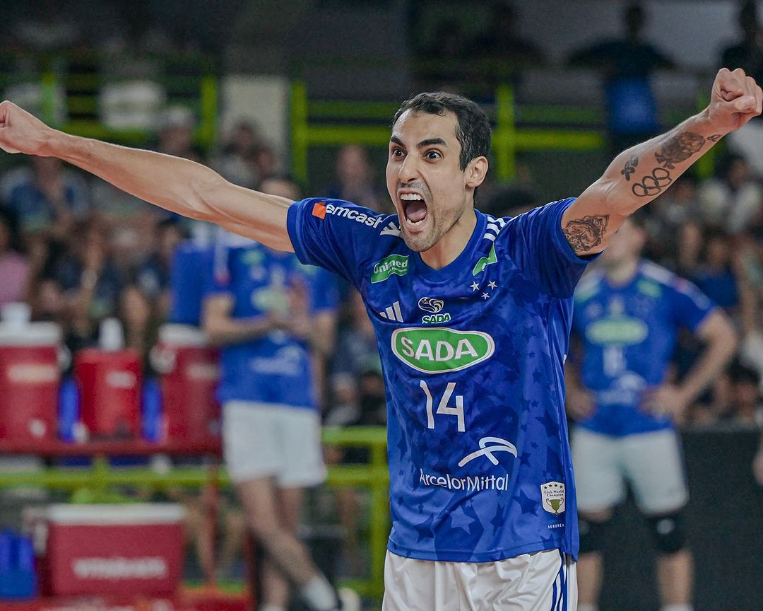 Douglas Souza revela segredo do sucesso no Cruzeiro nos jogos: &ldquo;Isso &eacute; mortal!&rdquo;