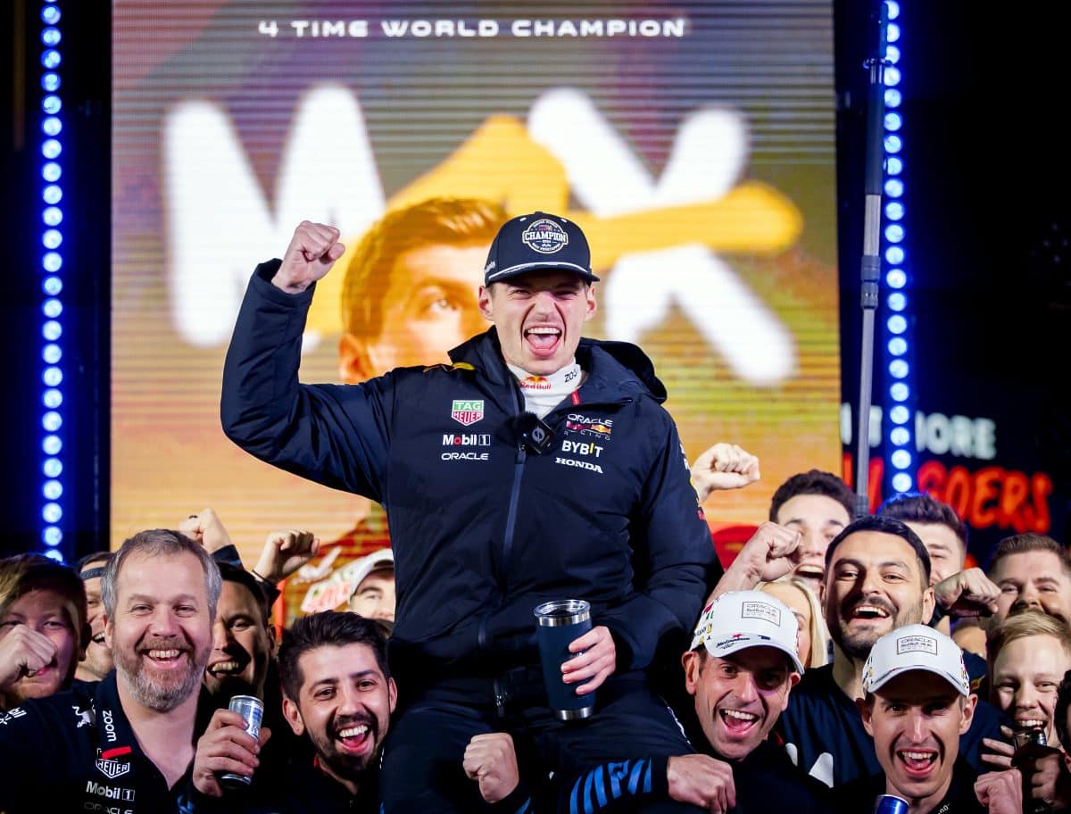 Verstappen cria dinastia na F&oacute;rmula 1 e fala pela primeira vez sobre seu quarto t&iacute;tulo mundial