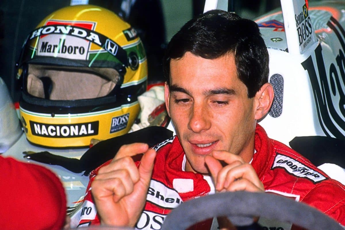 Ayrton Senna: &ldquo;Eu era f&atilde; de Jack Stewart, Fittipaldi e Villeneuve, mas este piloto era completo&rdquo;