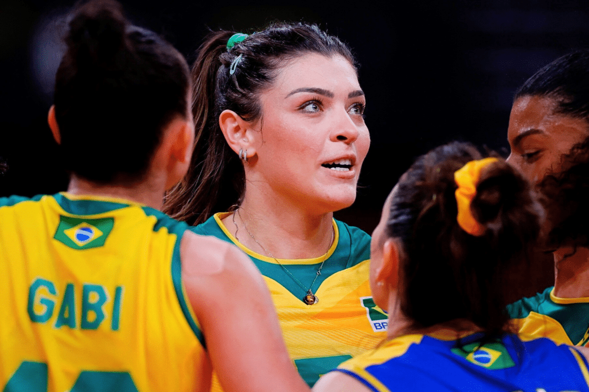 Rosamaria esquece a VNL e sonha outro t&iacute;tulo in&eacute;dito pela Sele&ccedil;&atilde;o em 2025