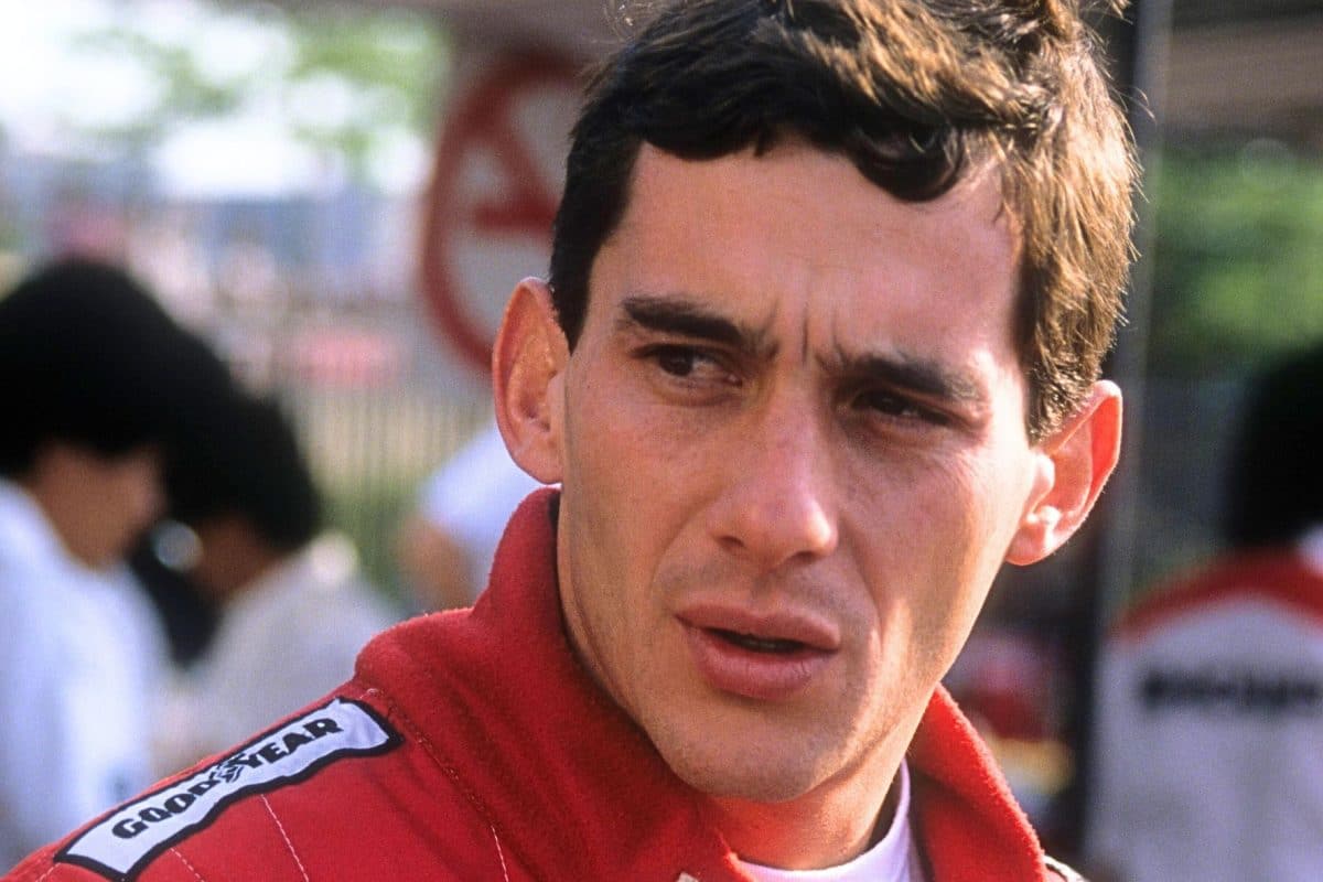 &ldquo;Ayrton Senna me repreendeu pela forma como eu pilotava, vindo dele, achei exagerado&rdquo;