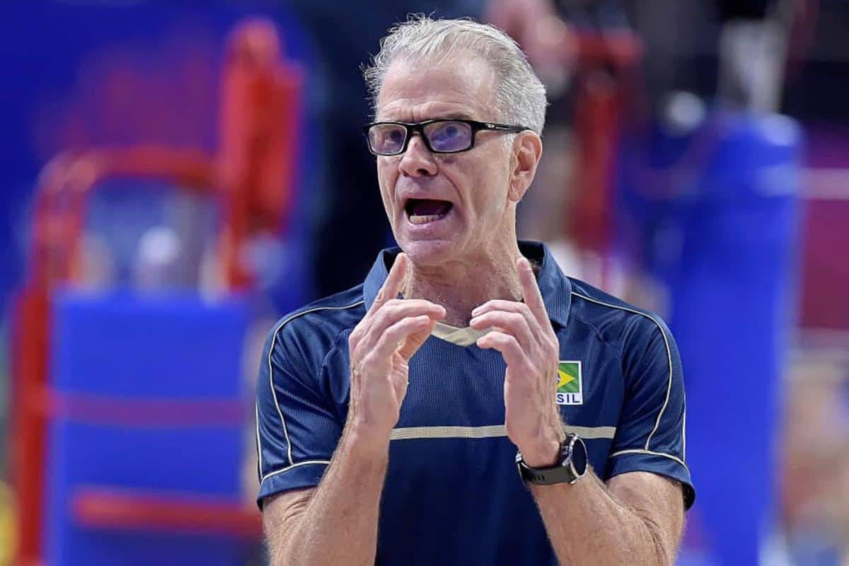 &ldquo;N&atilde;o estou frustado, estou chateado&rdquo;, Bernardinho fala pela primeira vez ap&oacute;s derrota para Cuba