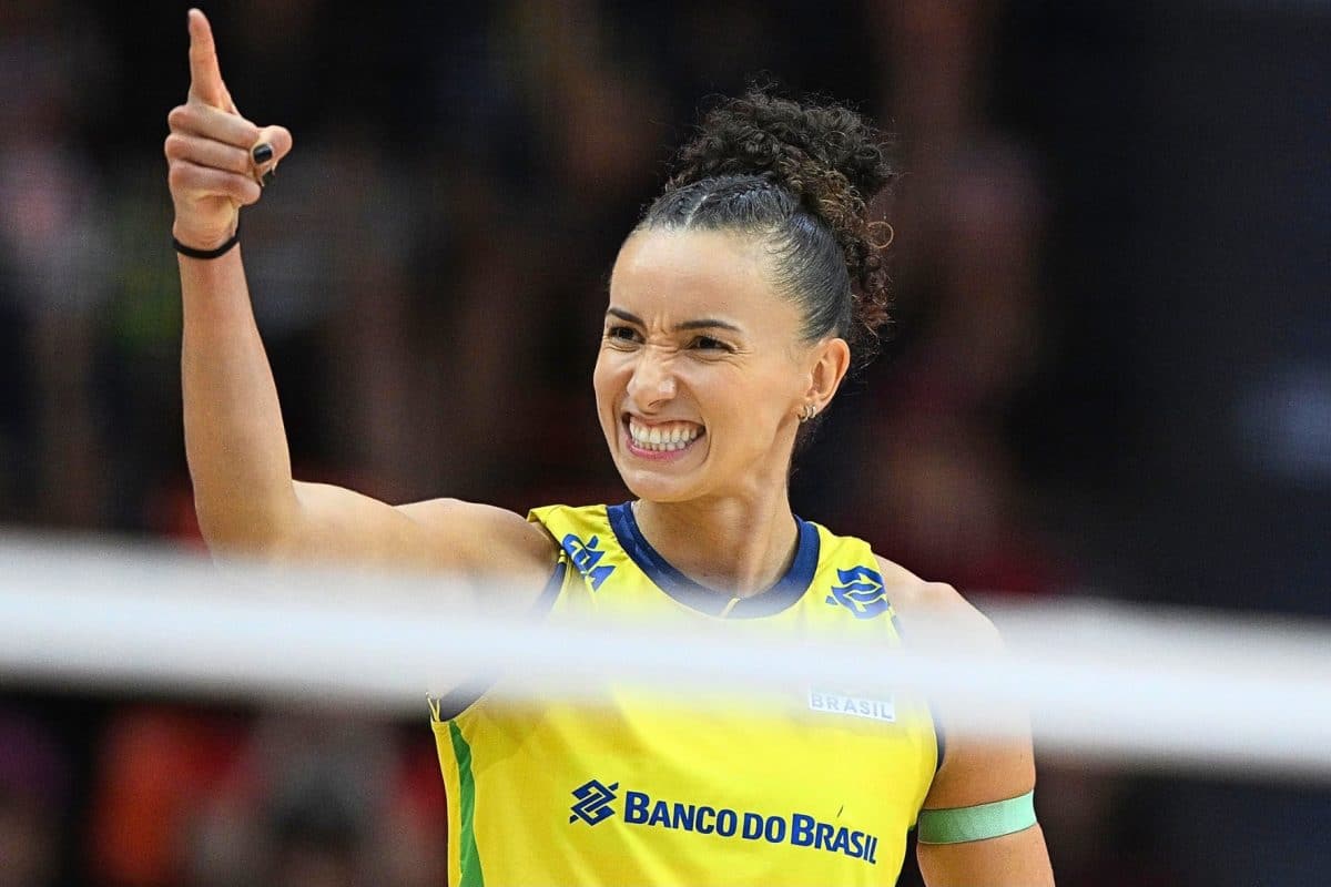 Gabi Guimar&atilde;es desabafa sobre o Mundial: &ldquo;F&iacute;sico e mental, eu estava no meu limite&rdquo;