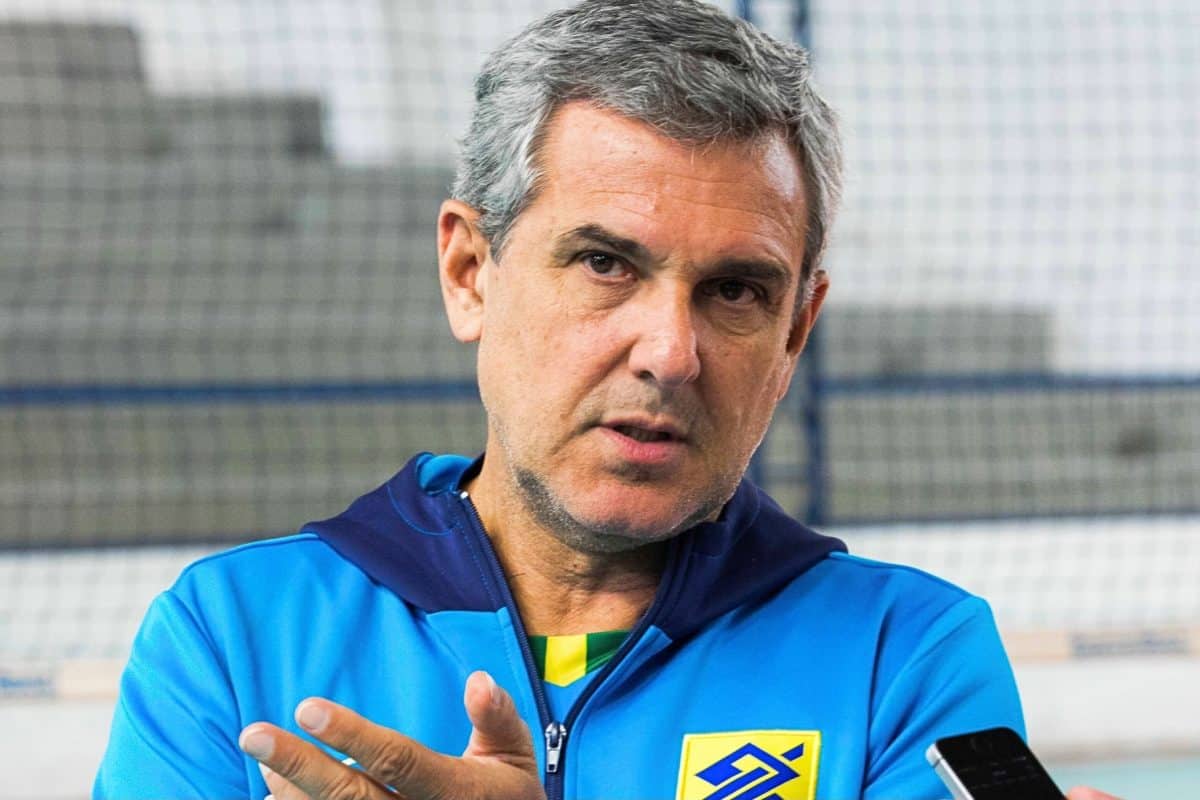 &rdquo;Z&eacute; Roberto Guimar&atilde;es salvou a minha carreira, nunca falei isso para ele&rdquo;