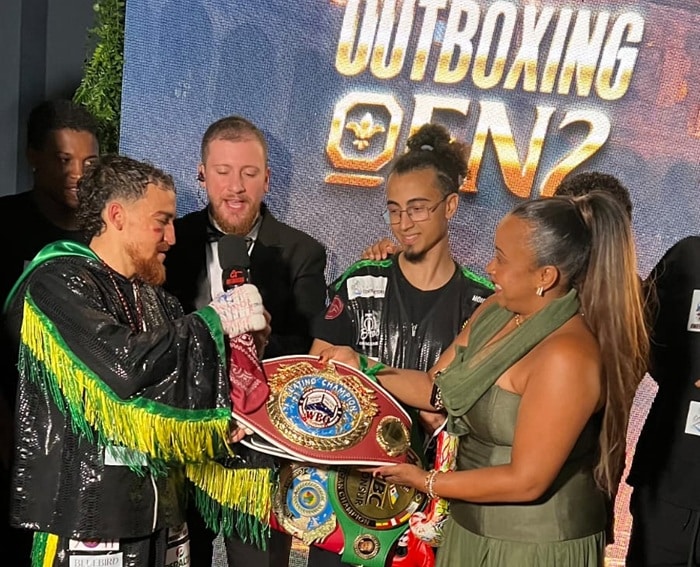Brasileiro &eacute; campe&atilde;o internacional de boxe da WBO no Outboxing Fight Night 2 em S&atilde;o Paulo